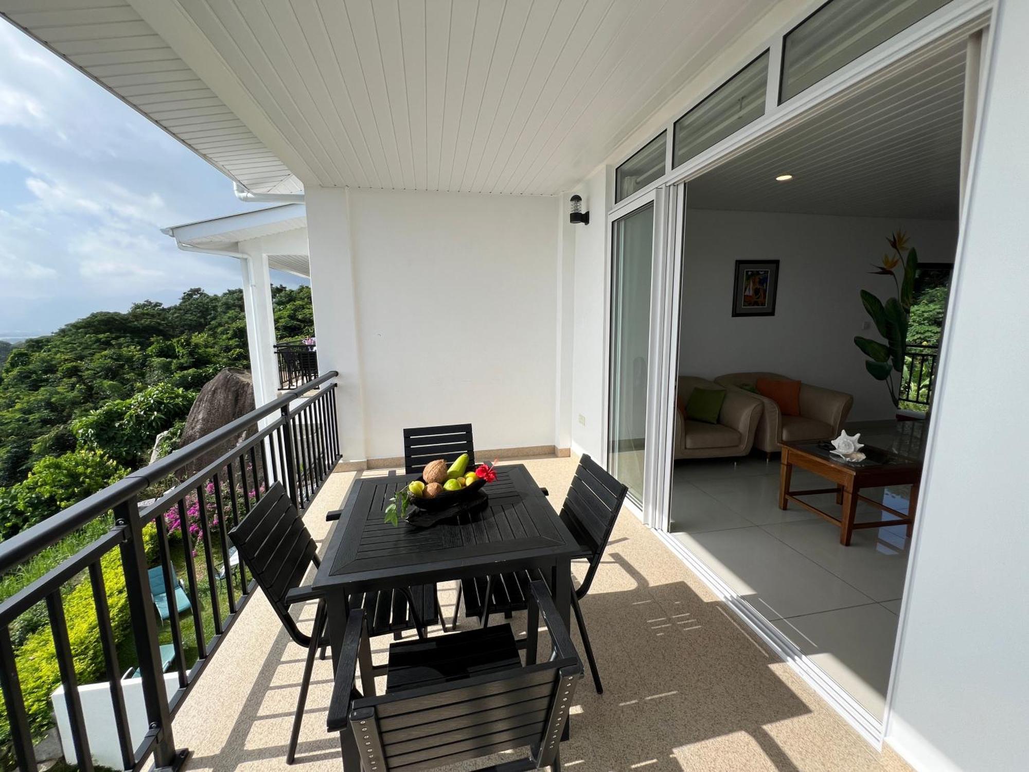 Creole Pearl Self-Catering Apartment Victoria Exterior foto