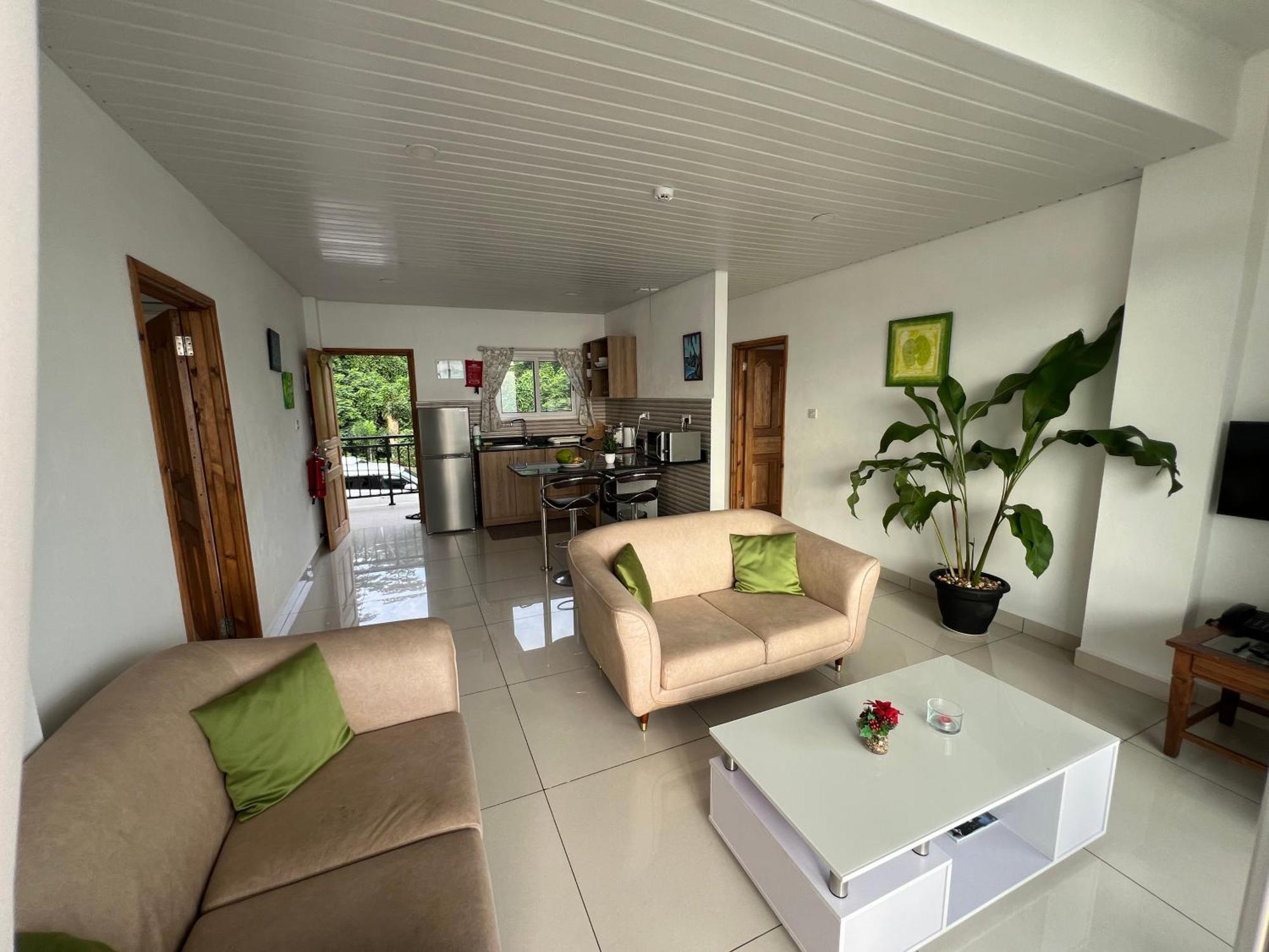 Creole Pearl Self-Catering Apartment Victoria Exterior foto